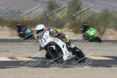 media/Nov-01-2025-CVMA (Sat) [[fc0f7531b8]]/Race 7-Formula Twins-Formula 40 UL/